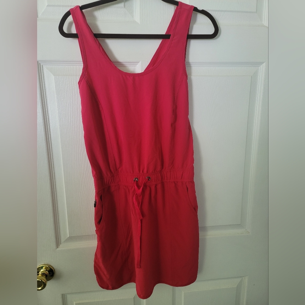 Sporty Red Mini Dress Womens S By Mountain and Isles